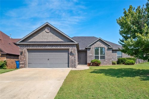 3104 Sw Waterleaf Ave, Bentonville, AR, 72713-7987 | Card Image