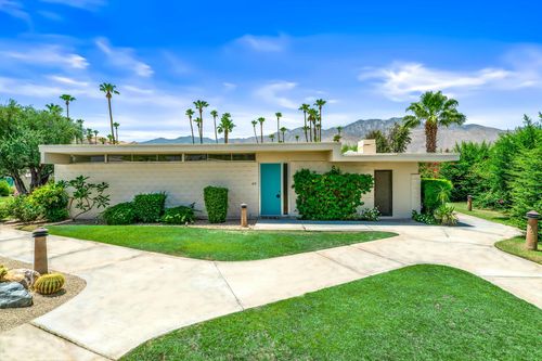 215 Desert Lakes Dr, Palm Springs, CA, 92264-5526 | Card Image