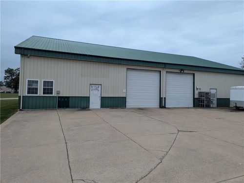 777/779 Windsor Road, Charleston, IL, 61920 | Card Image