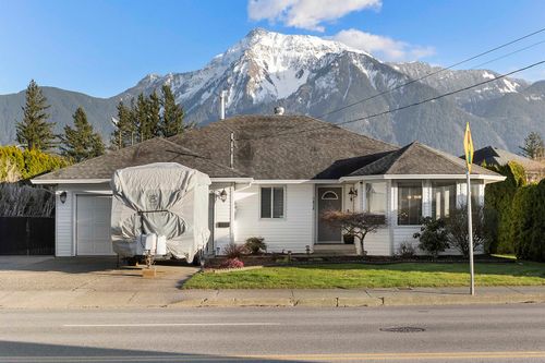 1636 Agassiz-Rosedale Highway No 9, Agassiz, BC, V0M1A3 | Card Image