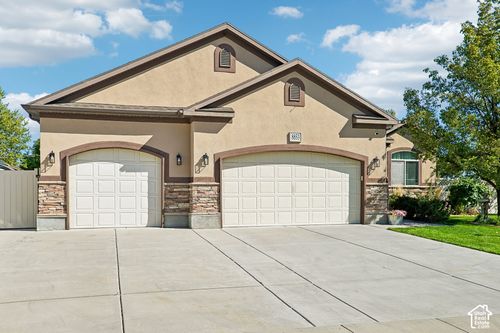 8853 S Tintic Ln, West Jordan, UT, 84081-5506 | Card Image
