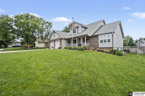 11414 S 43rd St, Bellevue, NE, 68123-1071 | Card Image
