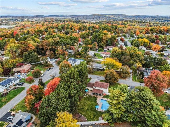 9 Cimorelli Dr, House other with 4 bedrooms, 4 bathrooms and 2 parking in New Windsor NY | Image 34