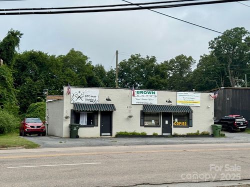 618 N Salisbury Ave, Spencer, NC, 28159-1867 | Card Image