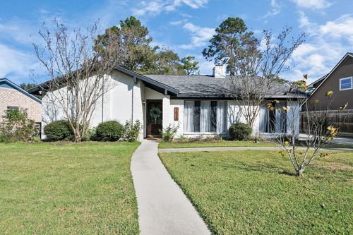 1971 Round Spring Dr, Kingwood, TX, 77339-2246 | Card Image