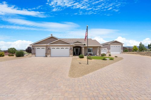 9480 E Pronghorn Ln, Prescott Valley, AZ, 86315-4693 | Card Image