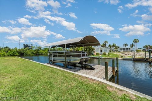11410 Bougainvillea Ln, FORT MYERS BEACH, FL, 33931-3193 | Card Image