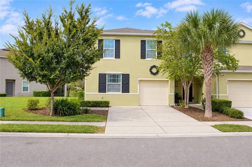 424 Arbor Lakes Dr, DAVENPORT, FL, 33896-8192 | Card Image