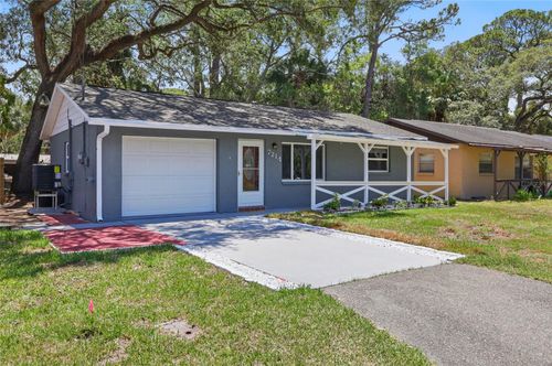 7214 Oakwood Dr, NEW PORT RICHEY, FL, 34652-1115 | Card Image
