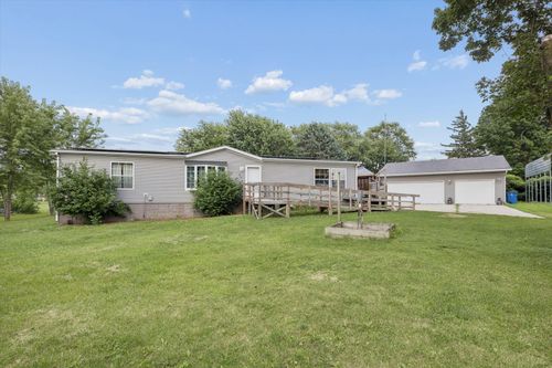 524 6th St, Andover, IL, 61233-1246 | Card Image