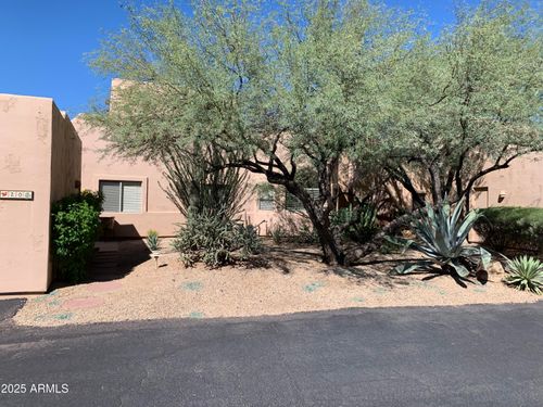 20-38065 N Cave Creek Rd, Cave Creek, AZ, 85331-8533 | Card Image