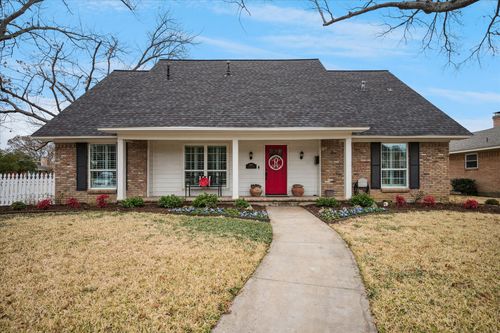 9905 Milltrail Drive, Dallas, TX, 75238 | Card Image