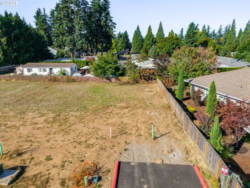 15-442 Sw 15th Ave, Canby, OR, 97013-6818 | Card Image