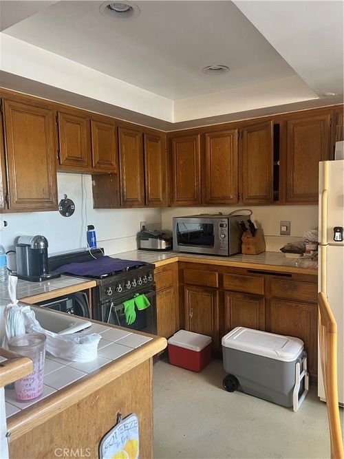 b7-17333 Brookhurst St, Fountain Valley, CA, 92708-1014 | Card Image