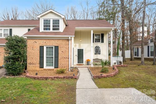 11121 Sevilla Ct, Charlotte, NC, 28226-3944 | Card Image