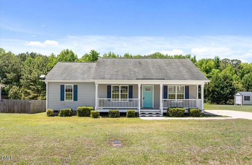 292 Critcher Farm Ln, Benson, NC, 27504-9030 | Card Image