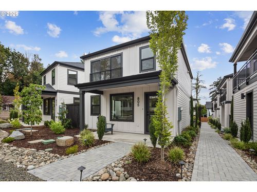 805 3rd St, Lake Oswego, OR, 97034 | Card Image