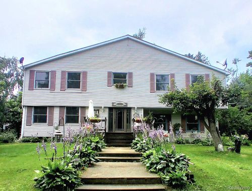 16571 Doyle Rd, Stockbridge, MI, 49285-9303 | Card Image