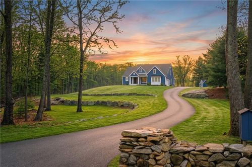 191 Rocky Hill Rd, Smithfield, RI, 02917-1305 | Card Image