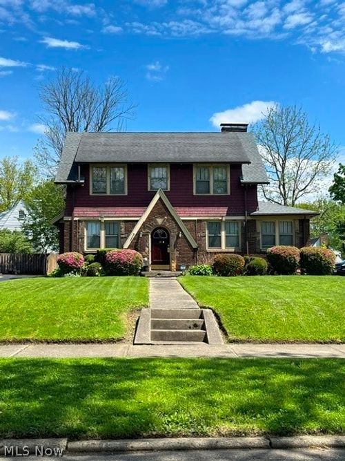 501 Mineola Ave, Akron, OH, 44320-1928 | Card Image