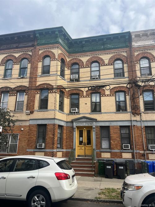 18-30 Madison St, New York, NY, 11385 | Card Image