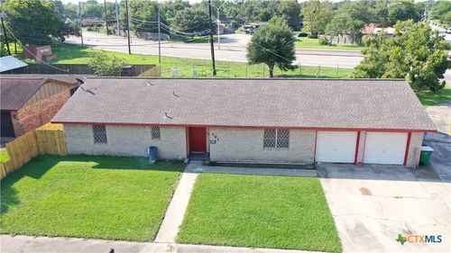 101 Canterbury Ln, Victoria, TX, 77904-1746 | Card Image