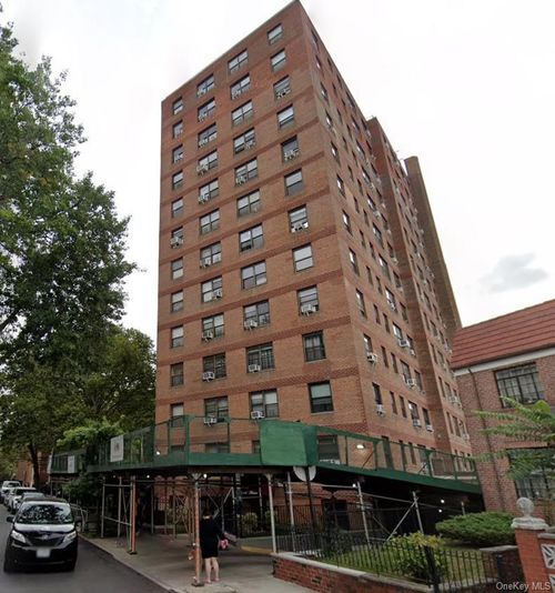 11x-64-34 102nd St, Rego Park, NY, 11374-3667 | Card Image