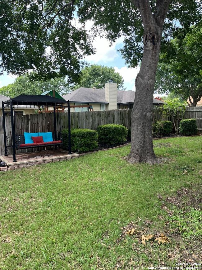 2208 Stonecrest Path, House other with 4 bedrooms, 2 bathrooms and null parking in New Braunfels TX | Image 21