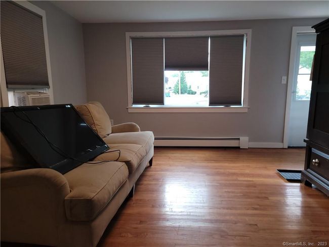 23 Backes Ct, Home with 2 bedrooms, 1 bathrooms and null parking in Wallingford CT | Image 6