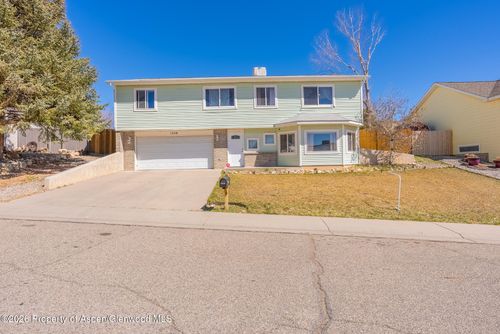 1558 E 12th St, Rifle, CO, 81650-3702 | Card Image