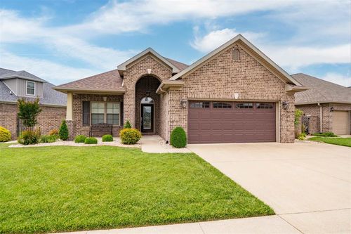 610 Stableford Cir, Owensboro, KY, 42303-7778 | Card Image