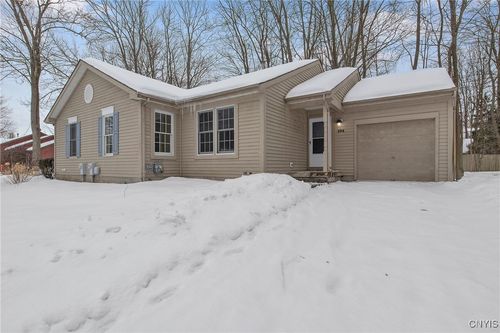 104 Niblick Circle, Van Buren, NY, 13027 | Card Image