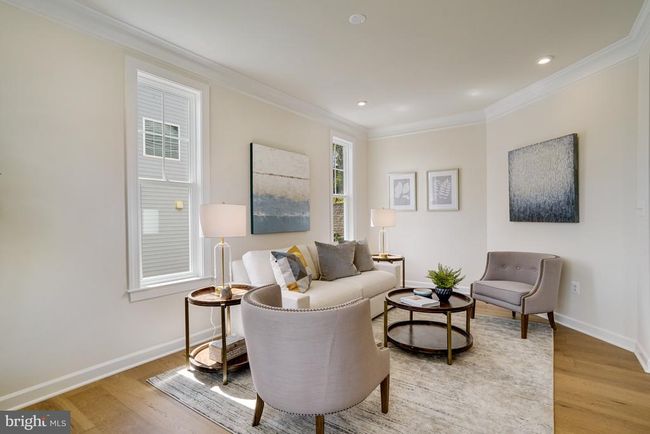 8942 Hubbard Way, House other with 4 bedrooms, 4 bathrooms and null parking in LORTON VA | Image 6