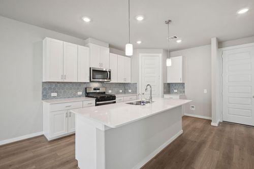 3127 Quiet Sunset Dr, Houston, TX, 77080-2774 | Card Image