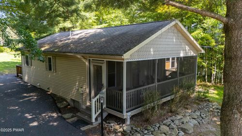 210 Deerfield Rd, LAKE ARIEL, PA, 18436 | Card Image