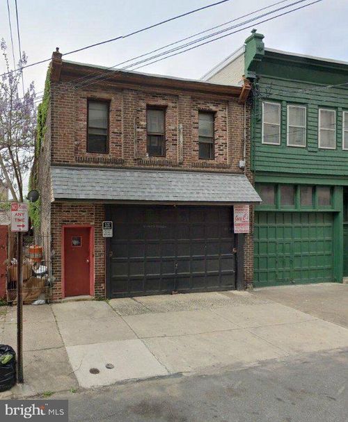 2044 E Clementine St, Philadelphia, PA, 19134-3819 | Card Image