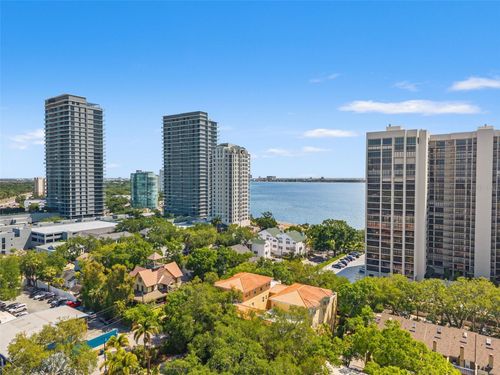 h-3010 W Stovall St, TAMPA, FL, 33629-1718 | Card Image