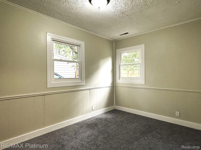 311 S Foster Ave, House other with 2 bedrooms, 1 bathrooms and null parking in Lansing MI | Image 6