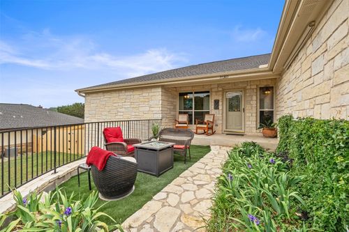 22305 Shotts Dr, Briarcliff, TX, 78669-2336 | Card Image