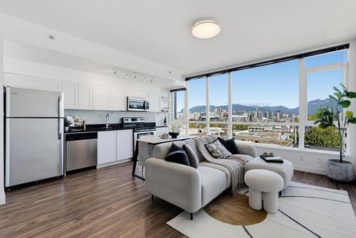 409-2511 Quebec St, Vancouver, BC, V5T0B6 | Card Image
