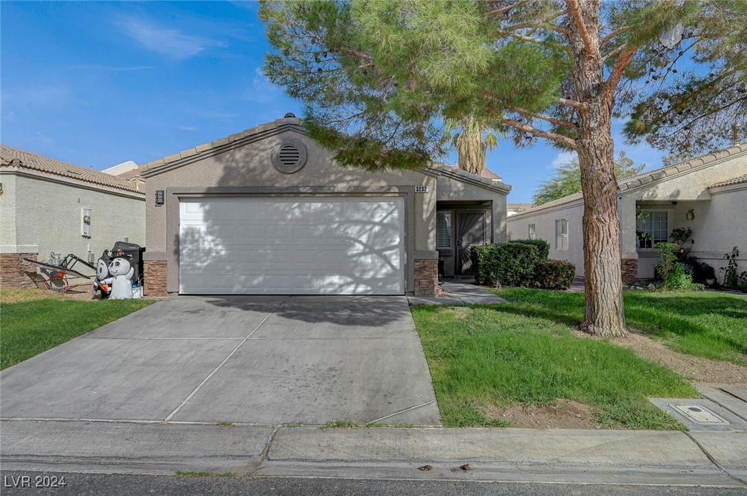 Idaho Springs St, North Las Vegas, NV 89032