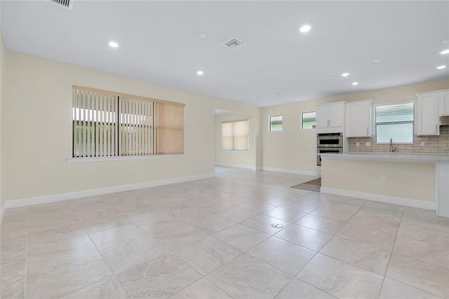 LIVINGROOM | Image 14