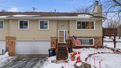 1266 Deercliff Ln, Eagan, MN, 55123-1434 | Card Image