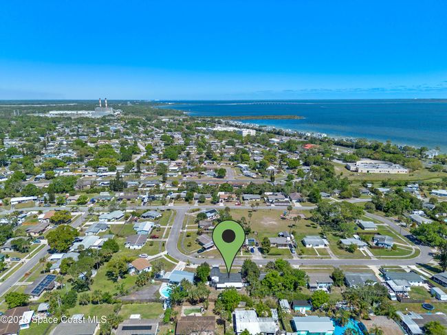 463 Camel Cir, House other with 3 bedrooms, 2 bathrooms and null parking in Cocoa FL | Image 29