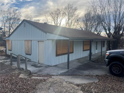 1125 Elizabeth St, Liberty, MO, 64068-2024 | Card Image