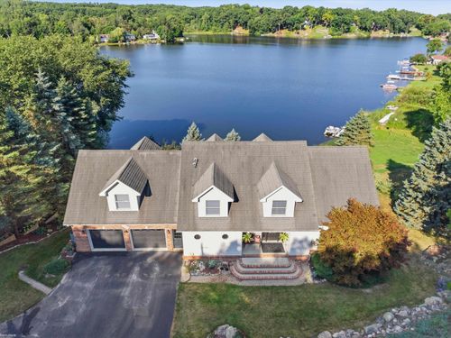 3686 E Lake Dr, Metamora, MI, 48455-8914 | Card Image