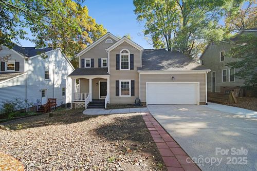 9219 Pebble Creek Way, Charlotte, NC, 28269-0314 | Card Image