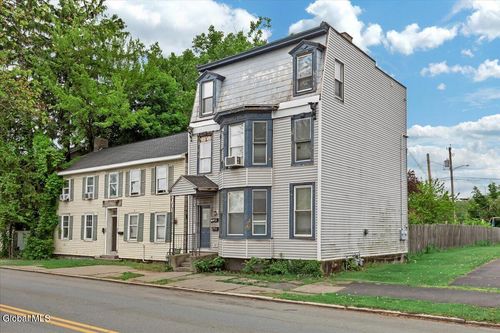 715 2nd Ave, Troy, NY, 12182-2309 | Card Image