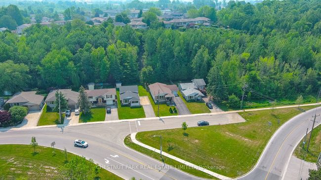 2537 3rd Ave E, House other with 3 bedrooms, 2 bathrooms and 5 parking in Owen Sound ON | Image 32