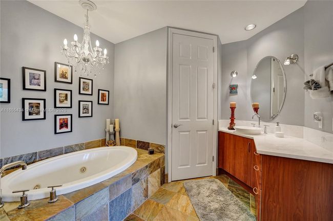 APT-104 - 2601 14 Th Ave, Condo with 2 bedrooms, 3 bathrooms and null parking in Wilton Manors FL | Image 48